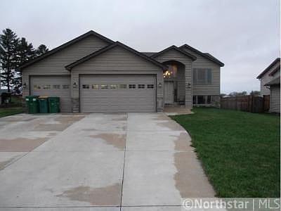 1st image of 816 Green Acre Ct