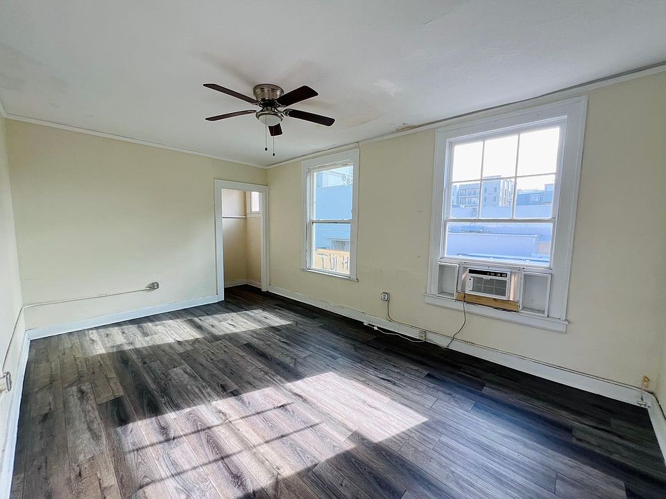 1st image of 316 W Colonial Dr #5