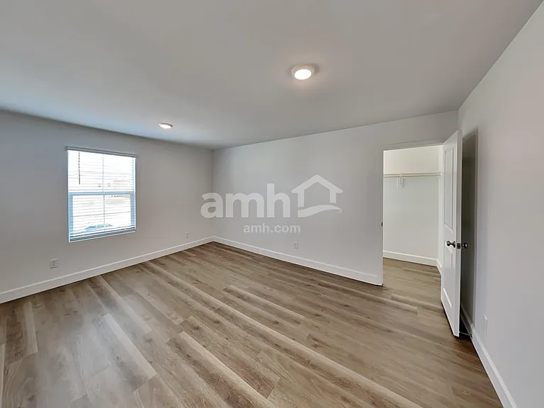 7930 Escolta Ct — Photo 14