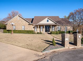 1510 N Hills Blvd, Van Buren, AR 72956