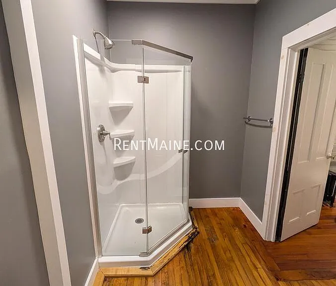 3 Cushing St #4 — Photo 9