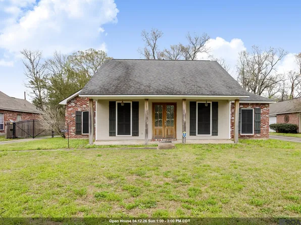 12010 Spring Meadow Dr, Baton Rouge, LA 70818