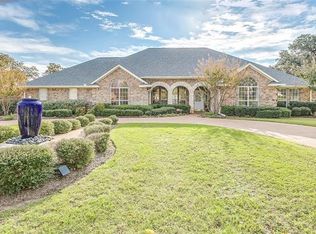 12516 Indian Creek Dr, Fort Worth, TX 76179