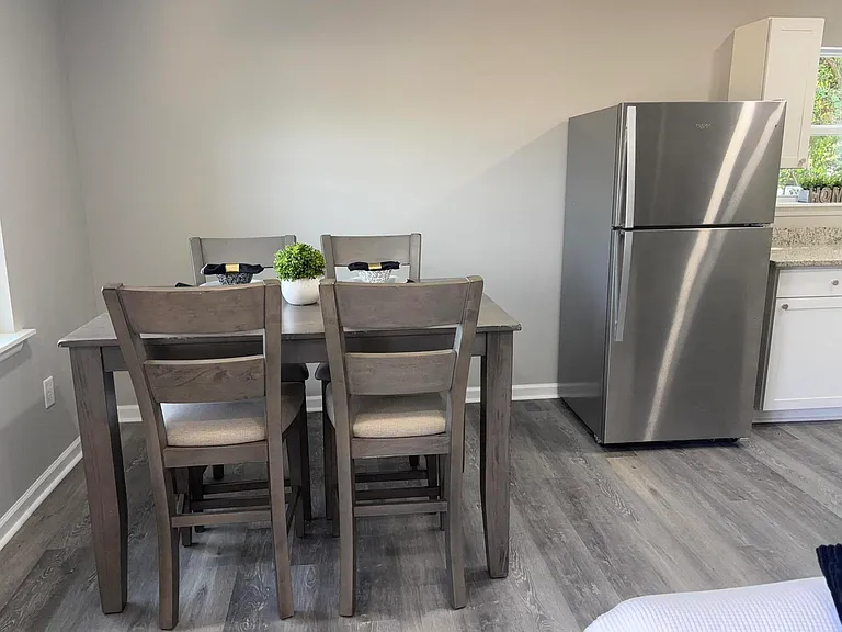 1822 Catalina Dr — Photo 5