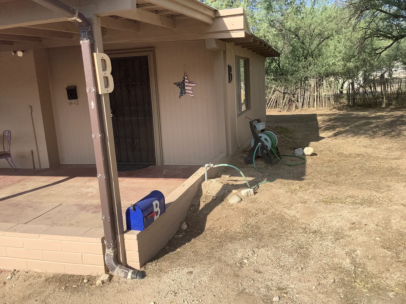 2 bed, 650 sqft, $1,300 — Photo 2