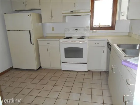 1436 E Ocean View Ave, Norfolk, VA 23503