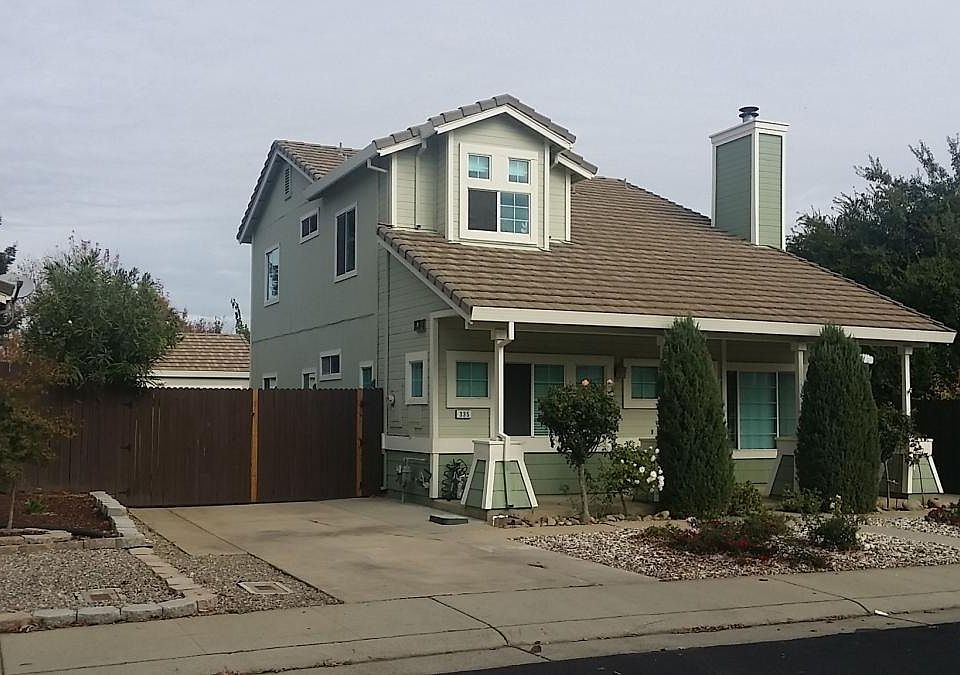 1st image of 335 Parker Dr