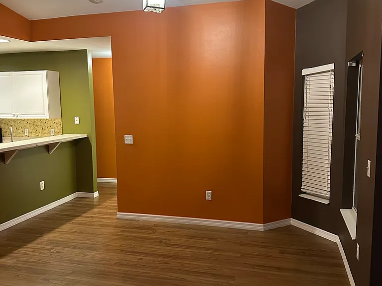 3129 Oceanside St — Photo 32