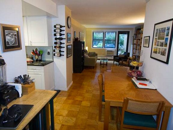 3rd image of 435 W 57th St APT 1K