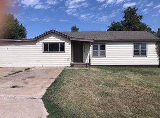 2448 Townsend Dr, El Reno, OK 73036