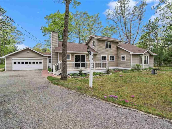 6966 S Straits Hwy, Indian River, MI 49749