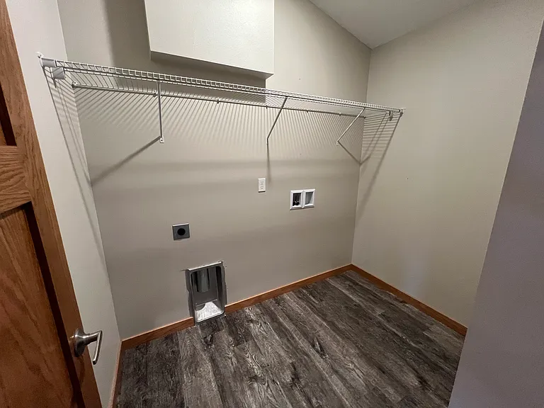 943 Garland St E #47 — Photo 10
