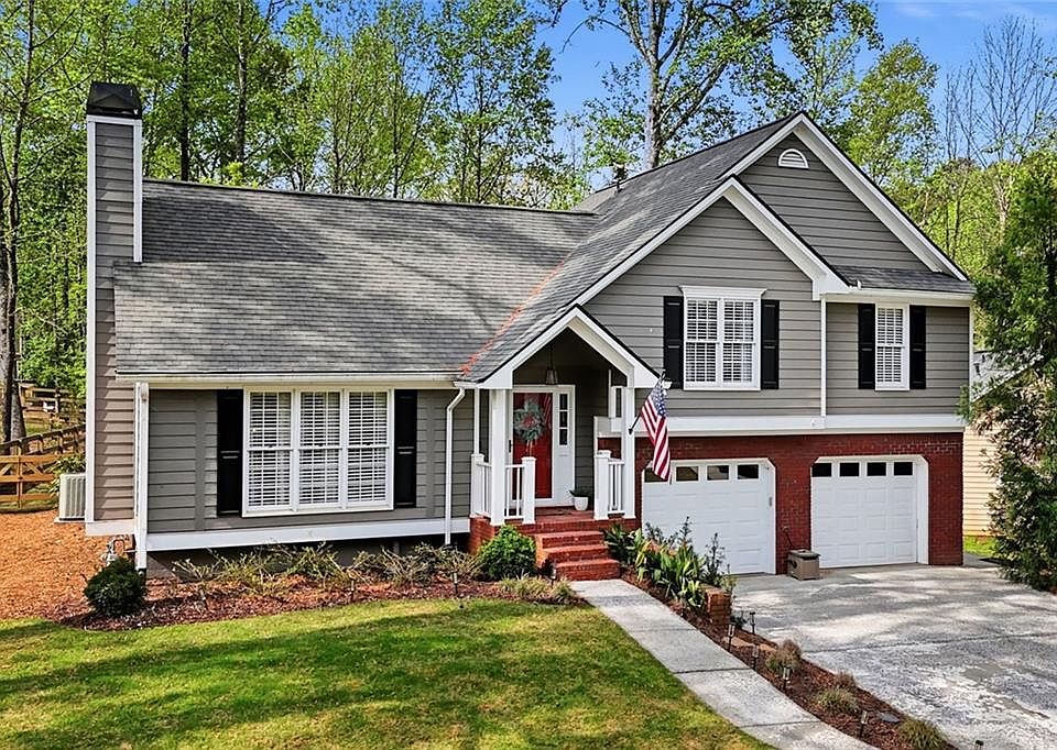 1st image of 1204 Fern Hollow Dr