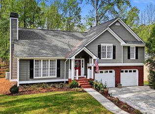 1204 Fern Hollow Dr, Woodstock, GA 30189