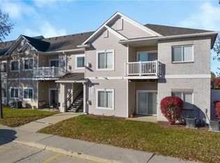 8601 Westown Pkwy UNIT 19106, West Des Moines, IA 50266