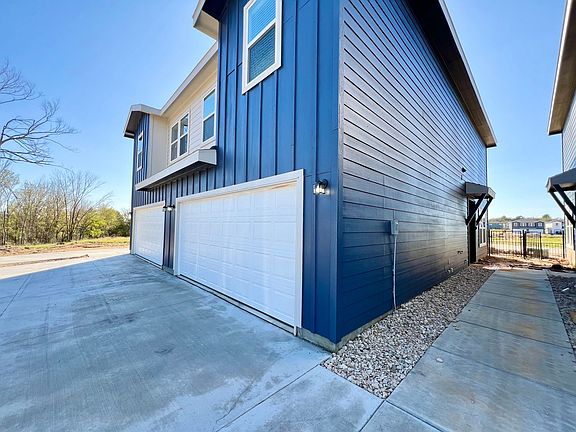 2nd image of 3501 E Renfro St #407