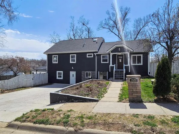 2521 Polk St, Omaha, NE 68107