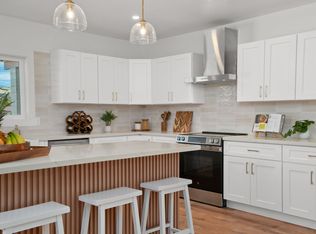 8556 Elepaio Rd #B, Kekaha, HI 96752