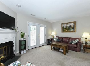 2667 Cottage Pl, Greensboro, NC 27455