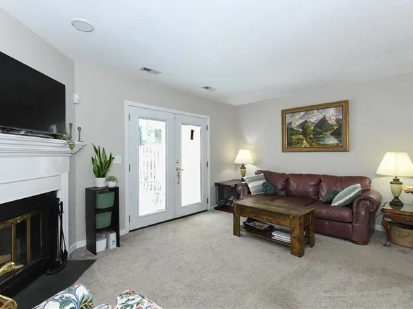 2667 Cottage Pl, Greensboro, NC 27455