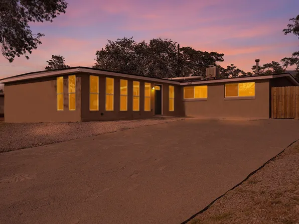 1800 Christine St NE, Albuquerque, NM 87112