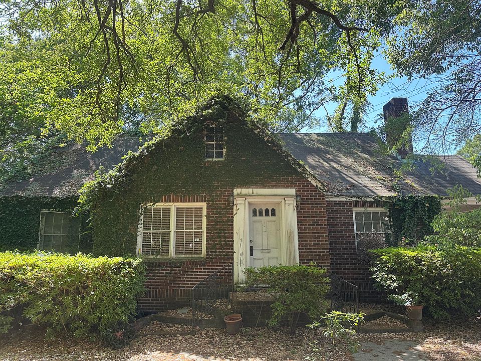 1st image of 11 Oakdale Pl