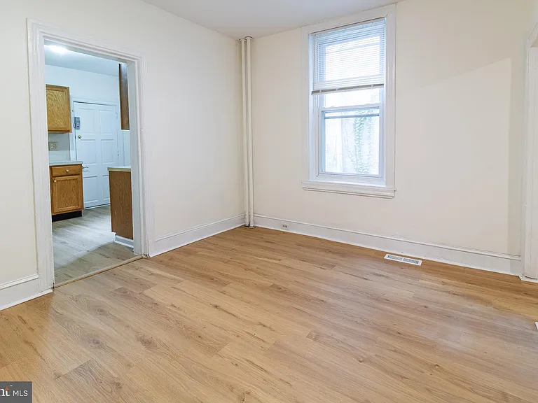 427 N Preston St #1 — Photo 9
