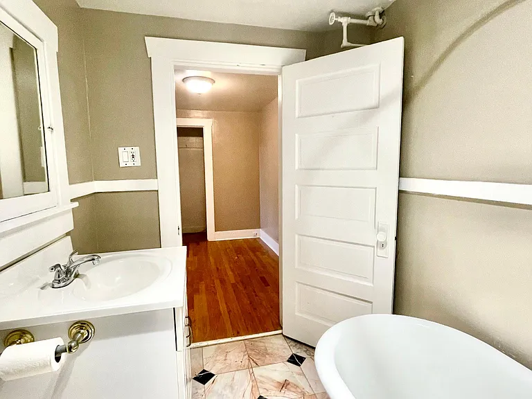 901 N M St #3 — Photo 13