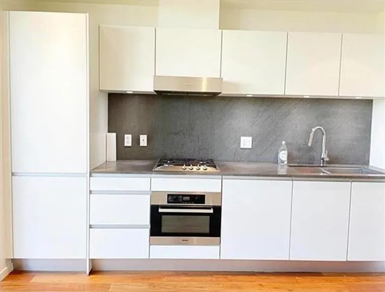 1 bed, 524 sqft, $2,200 — Photo 3