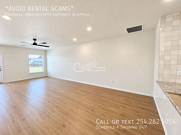 4th image of 1602 Crooked River Ct