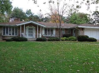1495 Trollhagen Dr, Minneapolis, MN 55421
