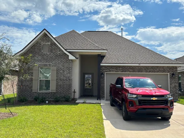 58 Hydrangea Blvd, Freeport, FL 32439