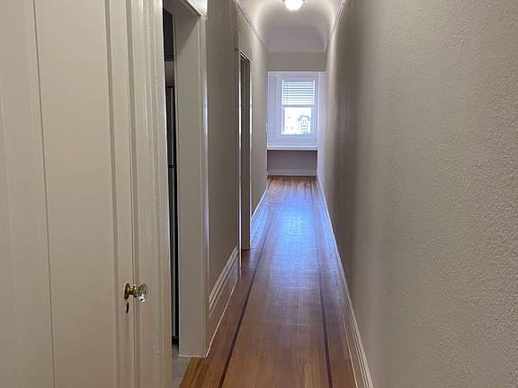 2nd image of 955 Pine St APT 35