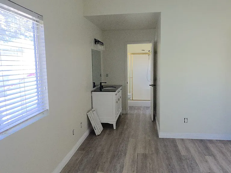 1387 Nicole Ave — Photo 22