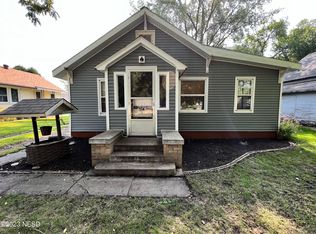 714 4th St SW, Watertown, SD 57201