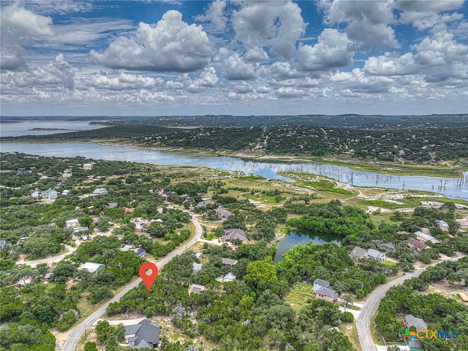 1st image of 1460 Canyon Lake Dr