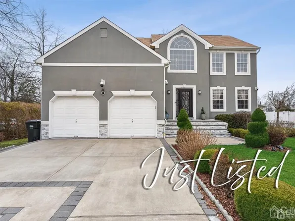 24 Summit Ave, Fords, NJ 08863