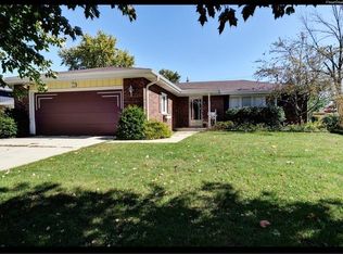 18369 Bock Rd, Lansing, IL 60438