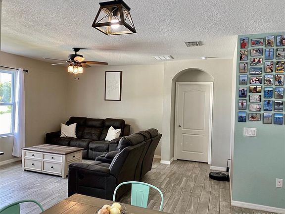 3rd image of 413 White Coral Ln