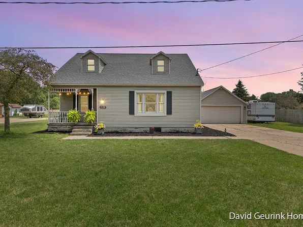 1928 104th Ave, Zeeland, MI 49464