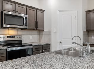 4104 Fitzgerald Ave, Aubrey, TX 76227