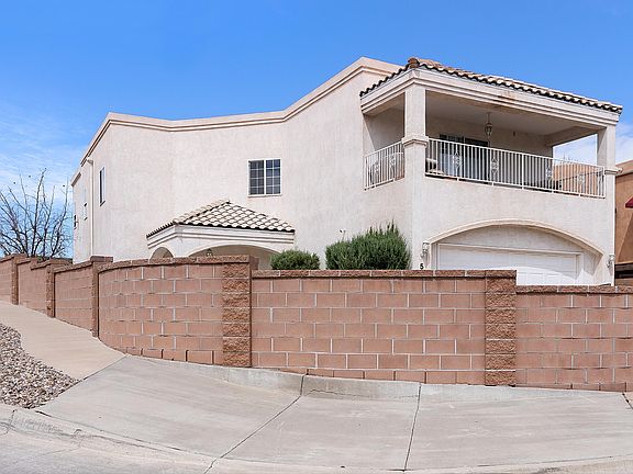 3rd image of 5801 Tres Vistas Ct NW