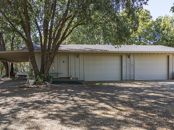 2nd image of 41770 Yosemite Pines Dr