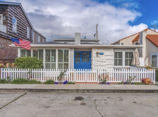 327 Apolena Ave, Newport Beach, CA 92662