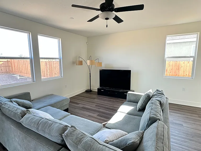 752 Stephanie Dr #2 — Photo 6