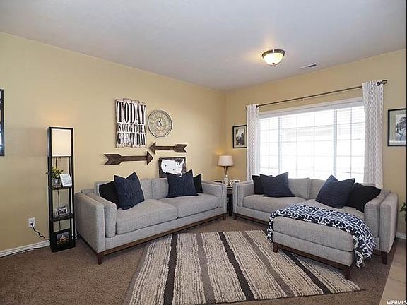 3rd image of 1523 N August Dr #54