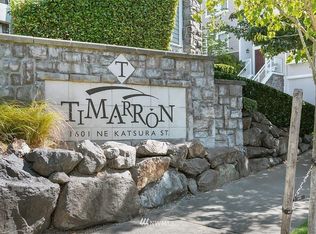 1601 NE Katsura St UNIT 102, Issaquah, WA 98029