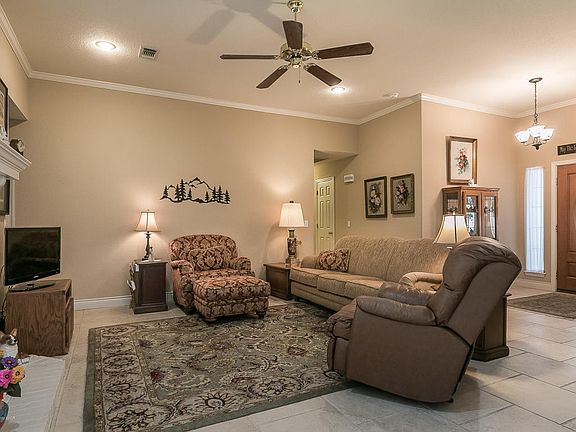 5th image of 39 Tiffany Ln