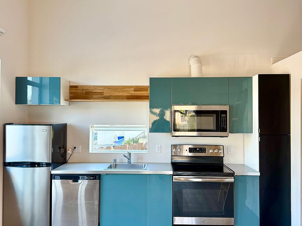 1st image of 4405 W Point Loma Blvd #2010