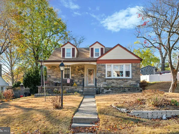 222 Fairhill Rd, Morton, PA 19070
